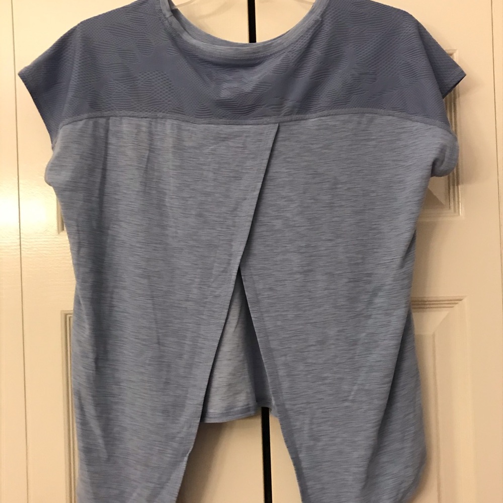 Blue active wear